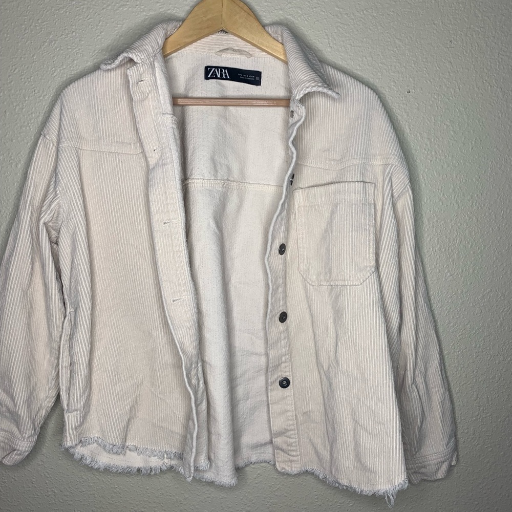 Zara, tan color, ribbed textured jacket